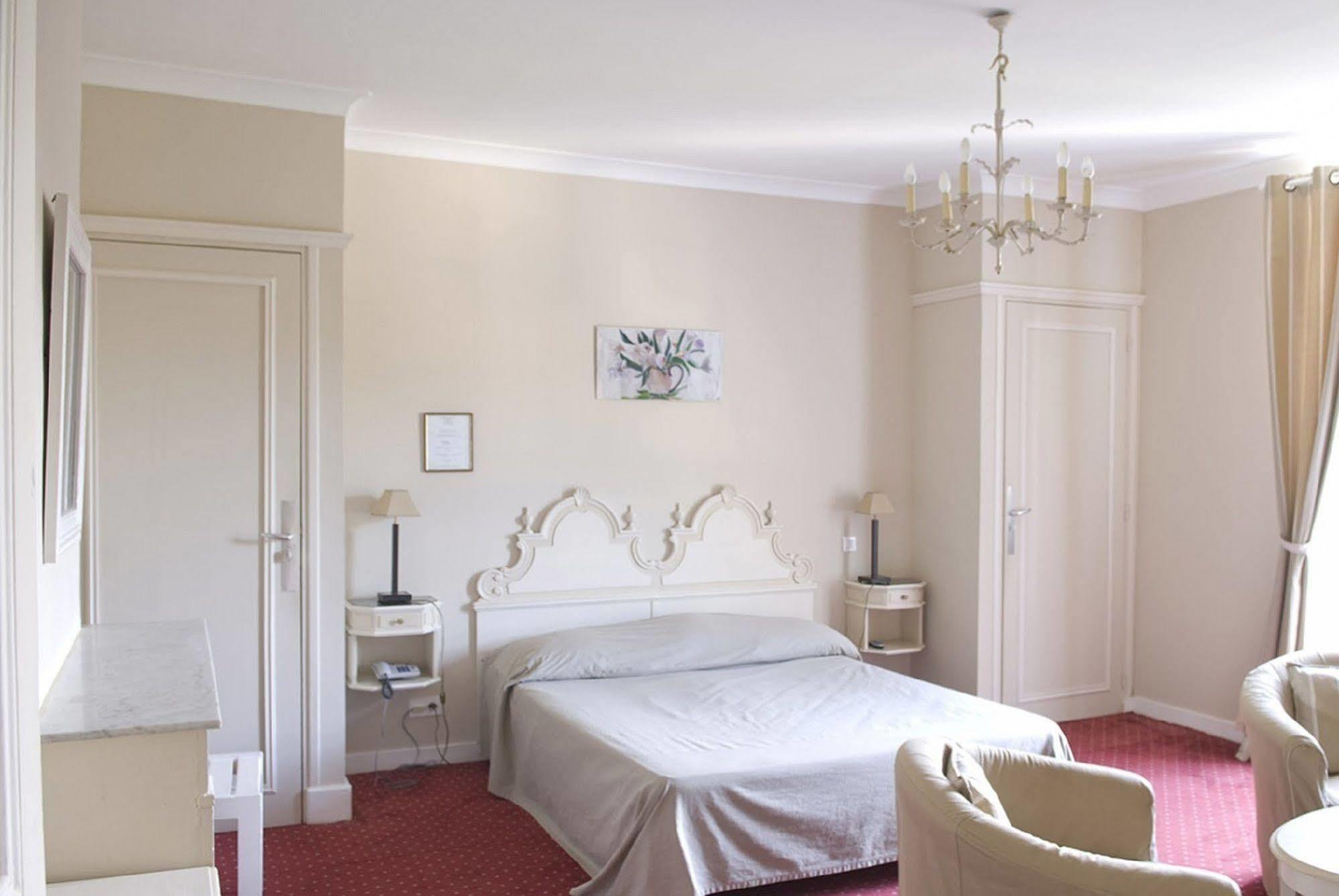 Grand Hotel Des Bains Vals-les-Bains Eksteriør billede